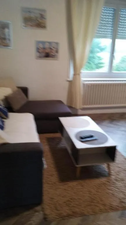Jardin Apartement コンカルノー