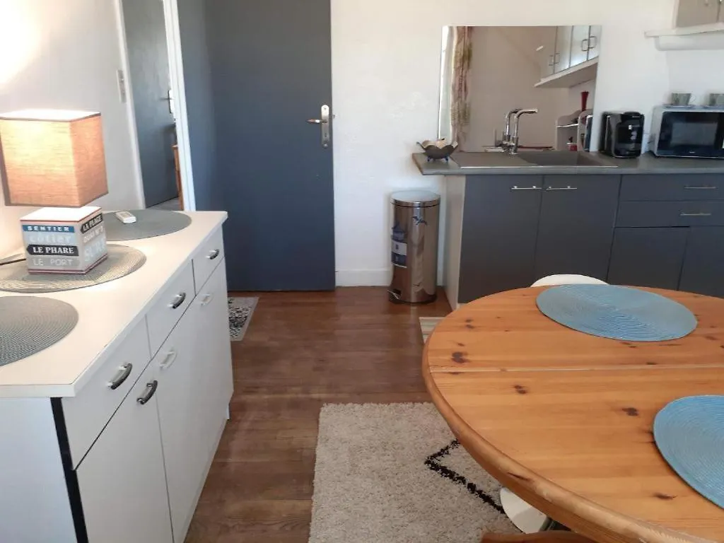 Jardin Apartement Concarneau 0*,